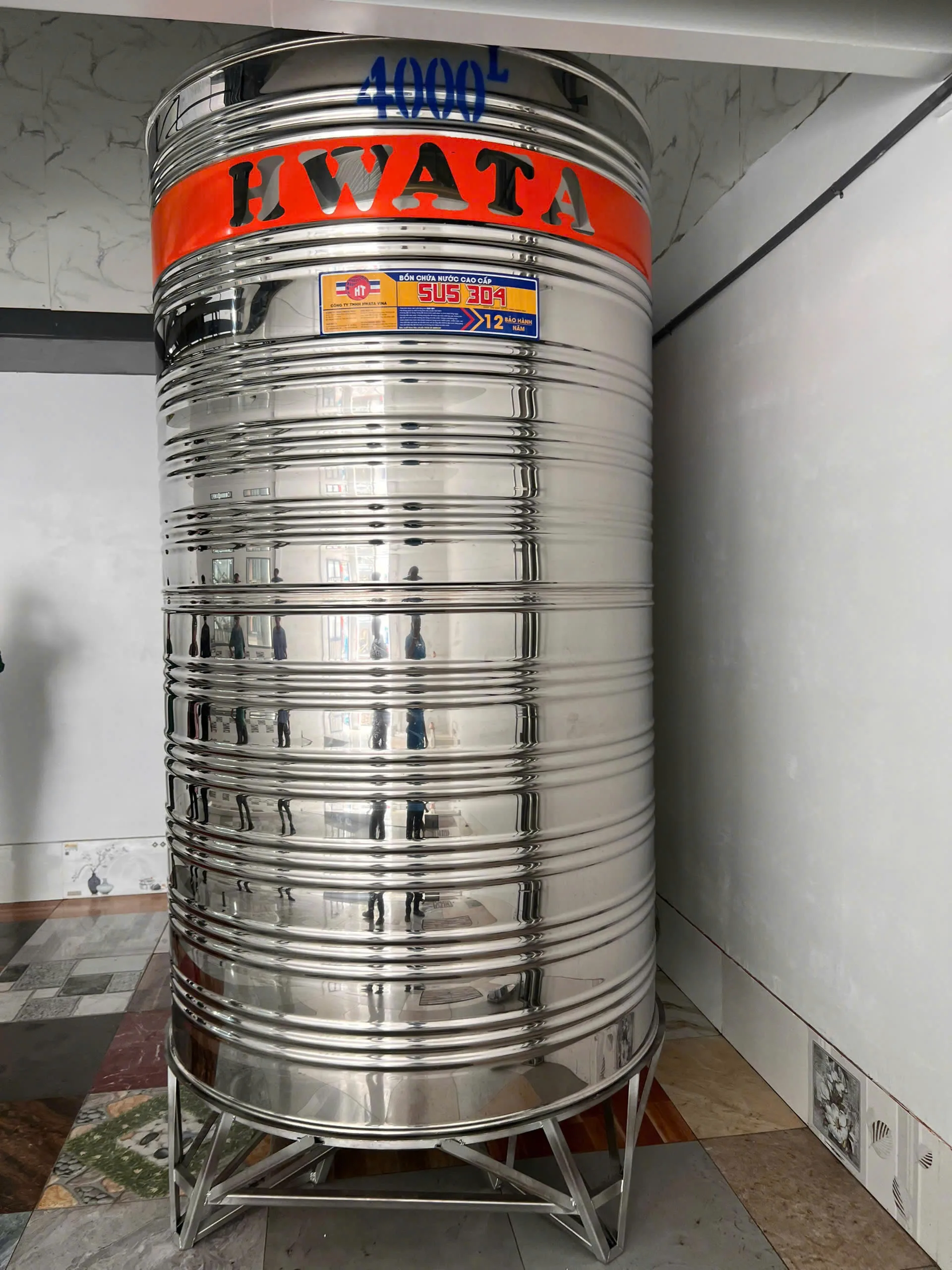 Bồn nước inox Hwata 4000L đứng H4000D Bồn nước inox Hwata 4000L đứng H4000D